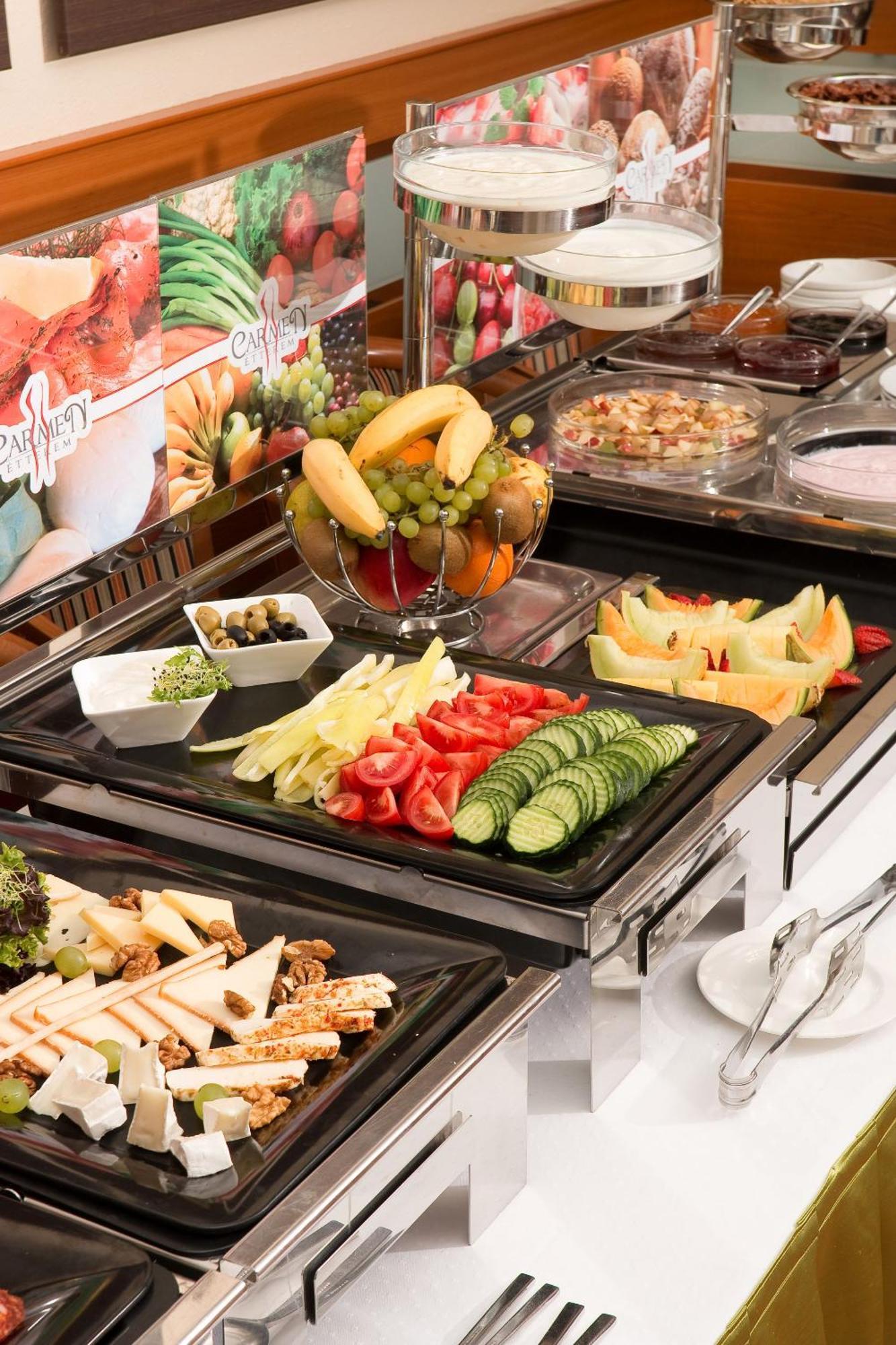 Hotel Kalvaria 기오르 외부 사진